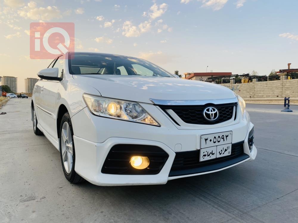 Toyota Aurion